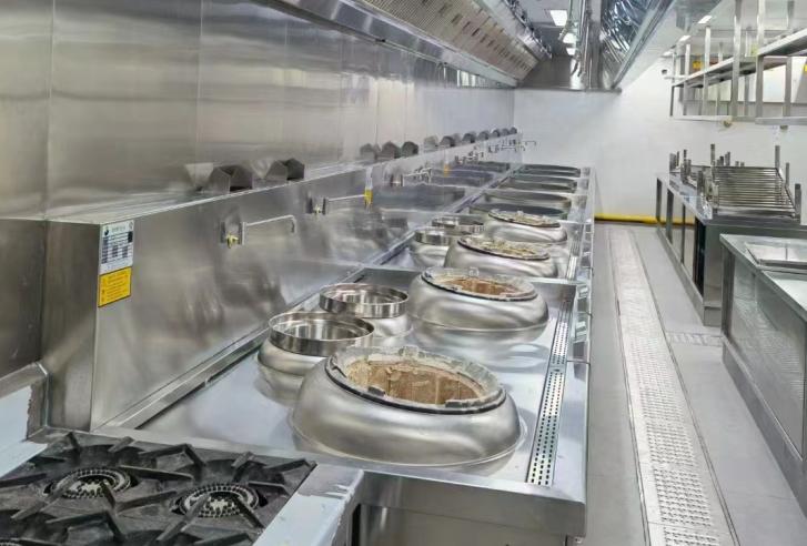盐城工业建筑内是否可以设置食堂？